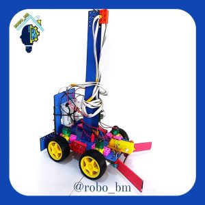 ربات فوتبالیست مسابقاتی